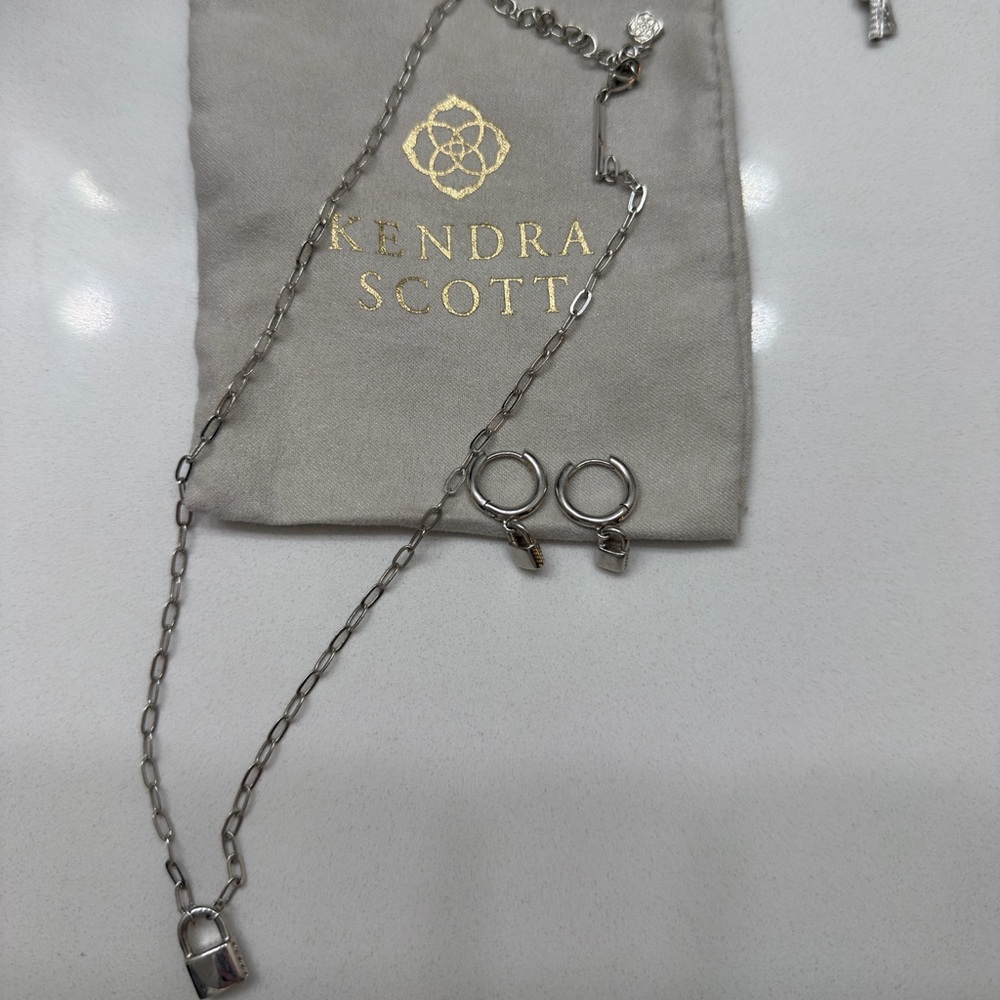 Kendra Scott Silver Jewelry Set
